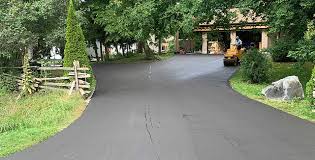 Best Asphalt Driveway Installation  in Deschutes River Woods, OR